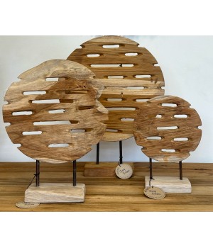 Sculpture ronde en teck sur...
